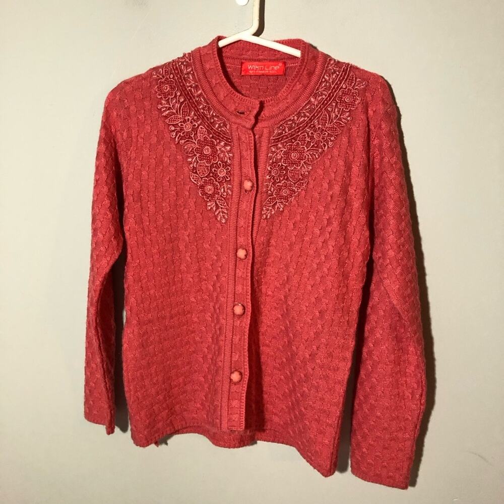 Pink embroidered knit sweater 100% rainbow wool gay queer sheep sz M grandma